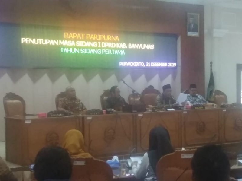 Rapat Paripurna Penutupan Masa Persidangan I DPRD Kabupaten Banyumas Tahun Sidang Pertama, Selasa (31/12).