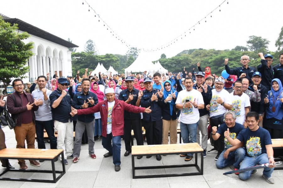 Wakil Gubernur Jabar Uu Ruzhanul Ulum menghadiri acara komunikreator di Plaza Gedung Sate, Kota Bandung, Sabtu (15/2/20). (Foto: Yana/Humas Jabar)