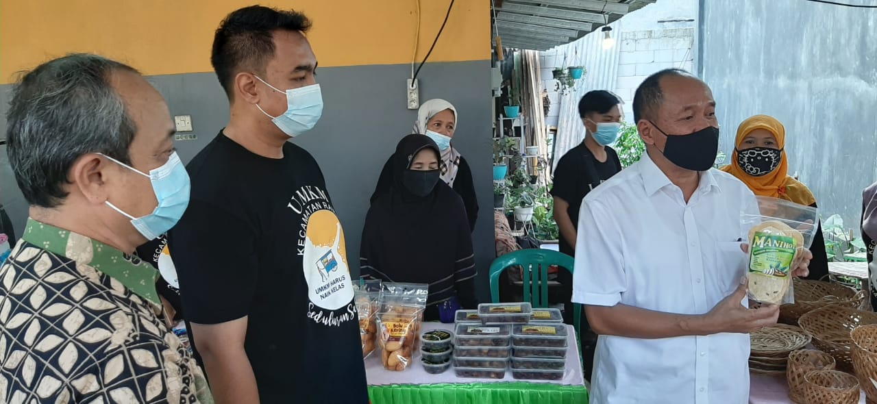UMKM Rawalo Gelar Pasar Dadakan Kampoeng Ramadhan